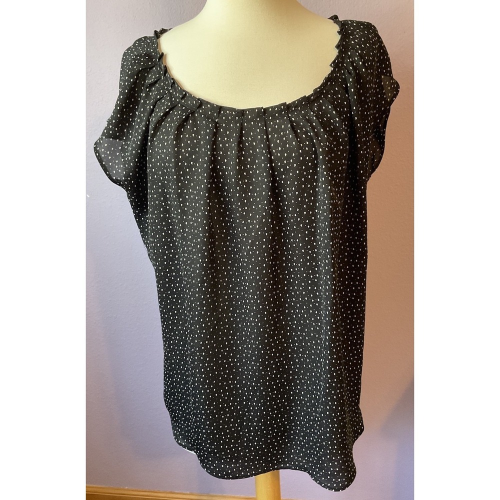 Lauren Conrad Black Polka Dot Short Sleeve Blouse Romantic Shirt‎ Size Large